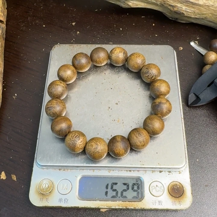 沉香沉香碎屑乌身圆叶15克