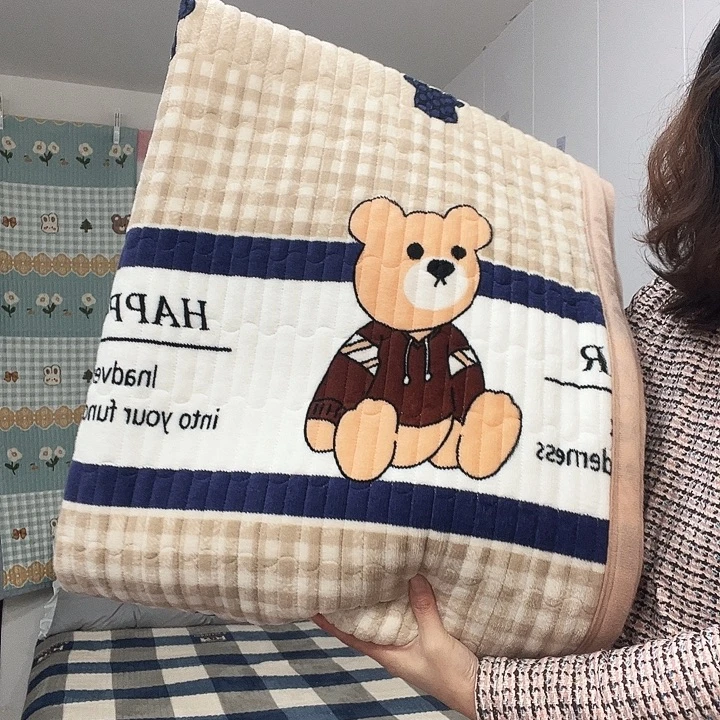 牛奶绒毛衣熊1.2米