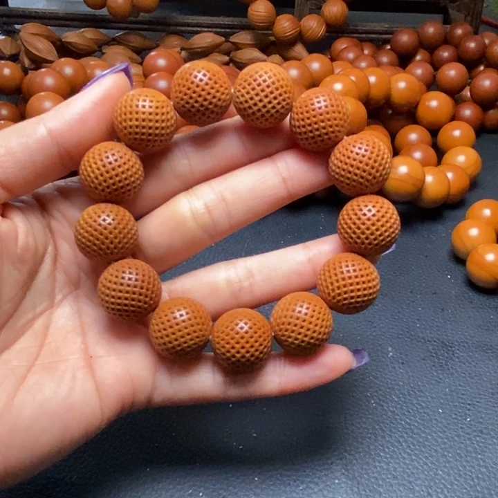 橄榄核吊坠1.7尺寸树王路路通微色差全品