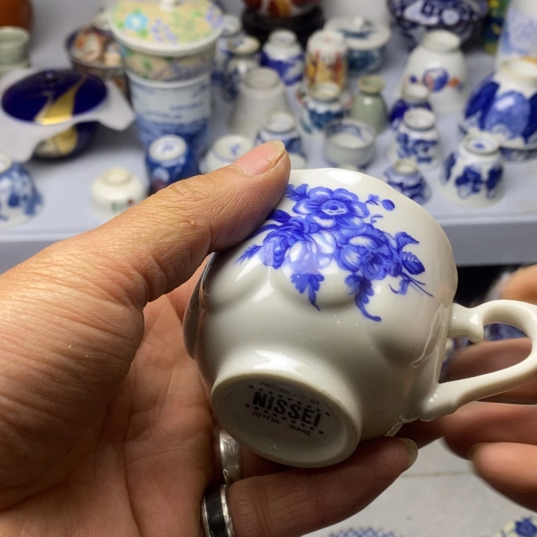 瓷片一天只喝一点奶茶一