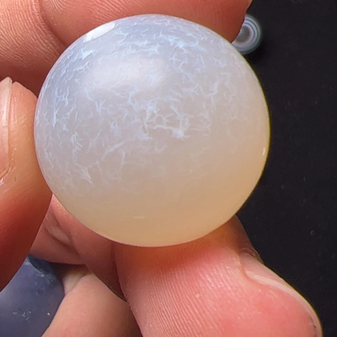 雷***子玛瑙/玉髓未镶嵌配饰