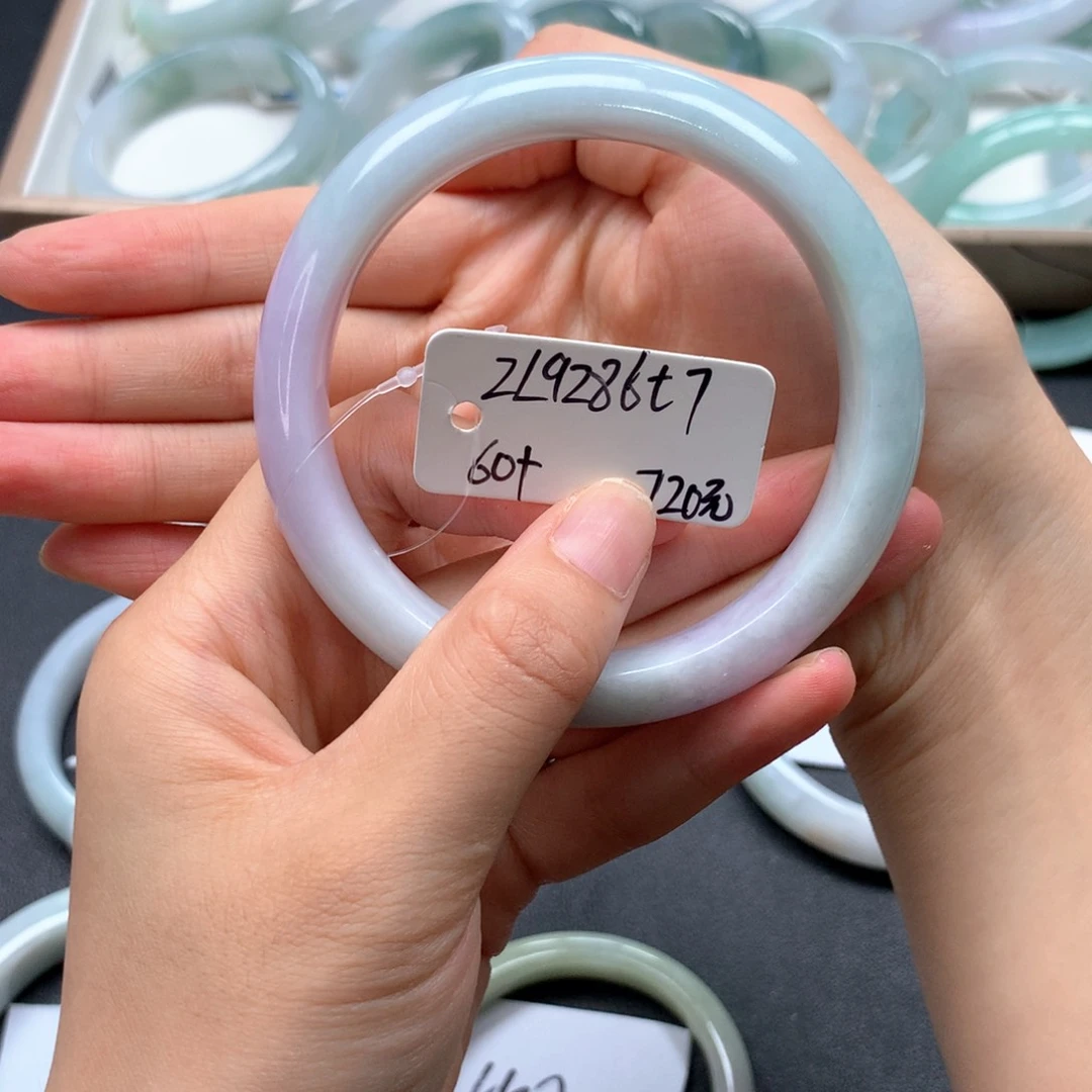 未镶嵌手镯翡翠天然缅甸翡翠