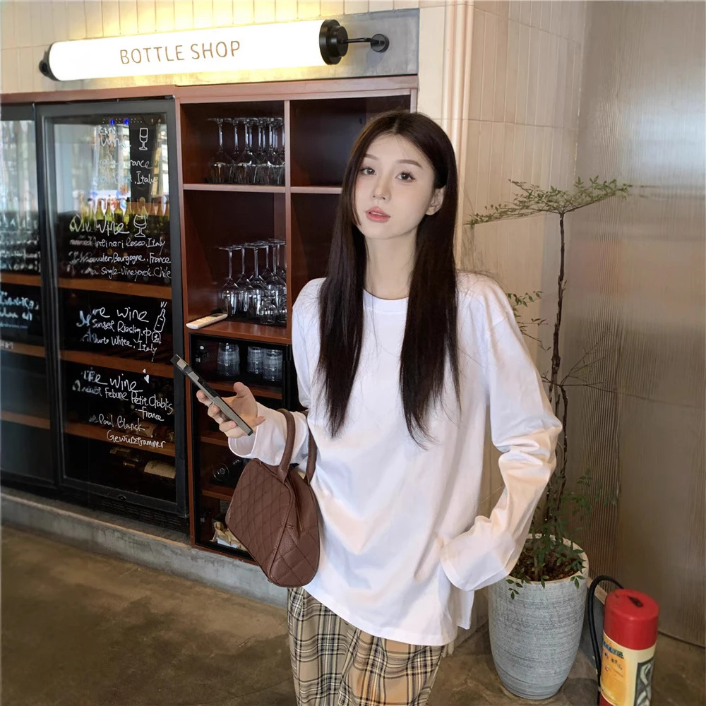 简约百搭白色套头内搭长袖T恤女秋季休闲宽松修身显瘦打底衫上衣