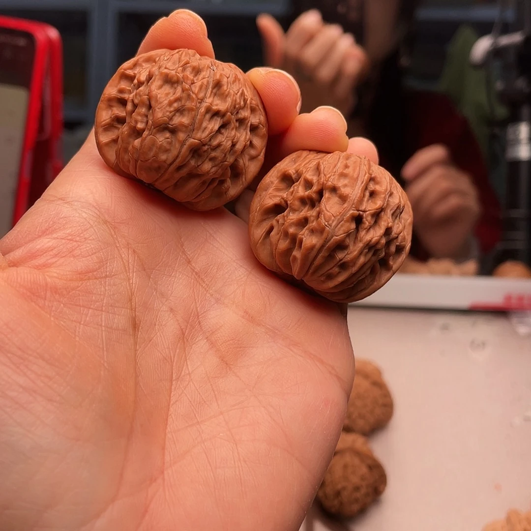 虚*磨盘和磨料是不同形状