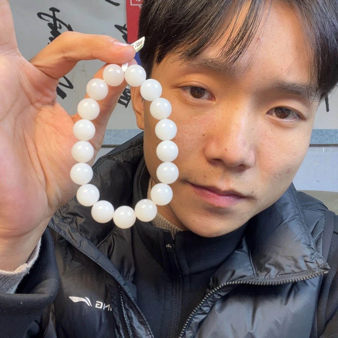 颈饰未镶嵌和田玉多样性高端羊脂玉卡12货头