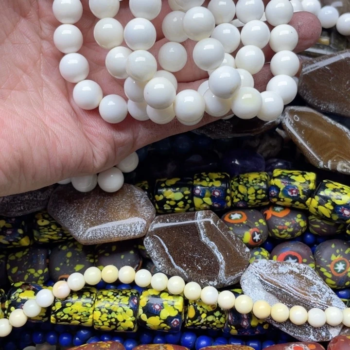 玛瑙/玉髓合金珠宝半成品一条10mm车车手串