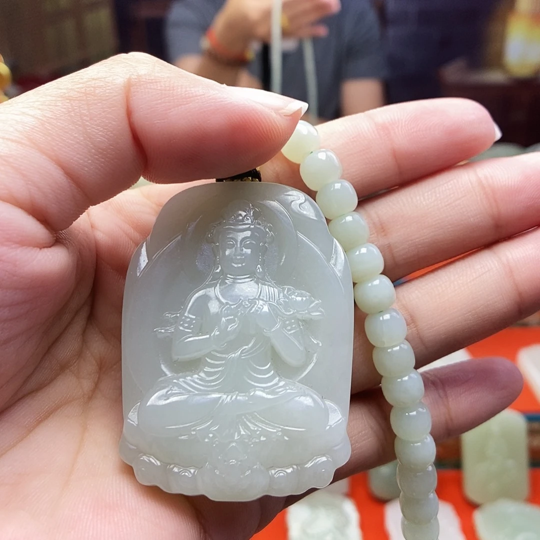 和田玉未镶嵌颈饰互*