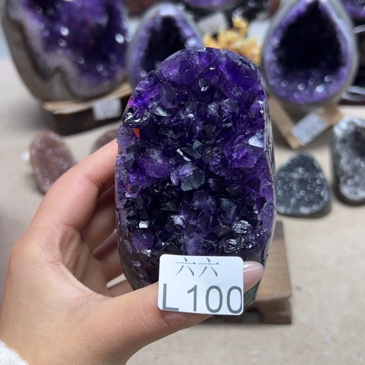大型摆件（非配饰）未镶嵌紫晶