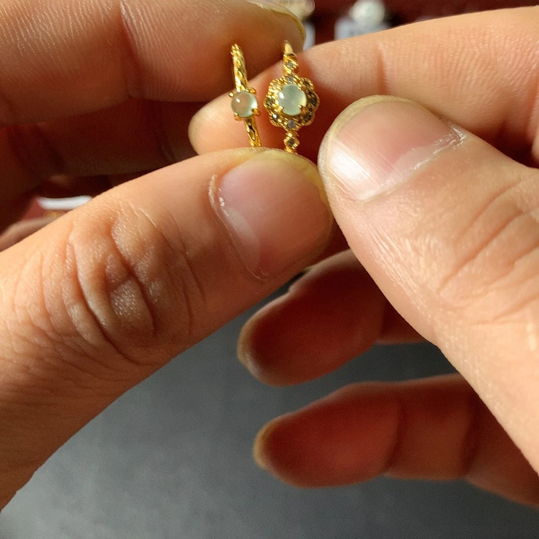 翡翠未镶嵌戒指921