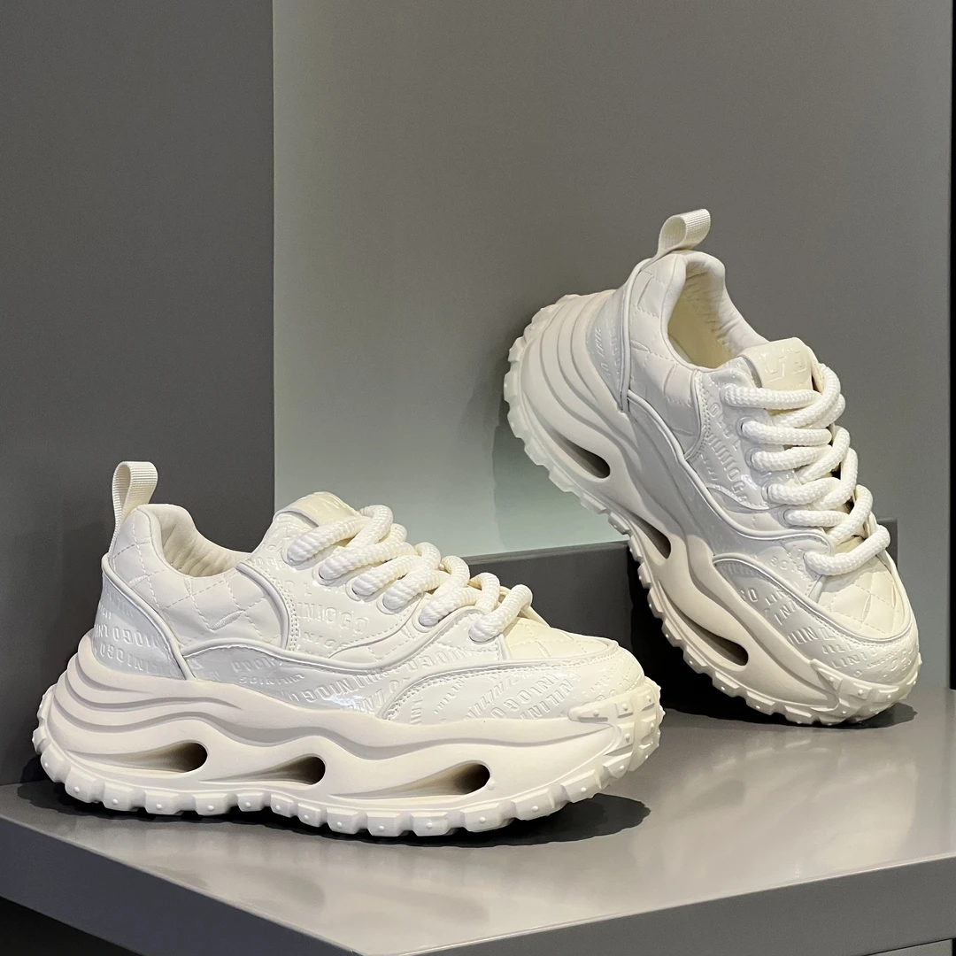 欧式厚底老爹鞋男2025新款真皮运动休闲鞋冬季加绒保暖潮鞋轮胎鞋