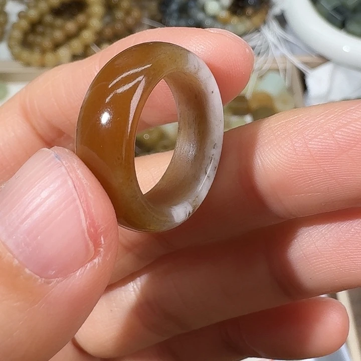 和田玉（糖玉）未镶嵌戒指17.4内径7