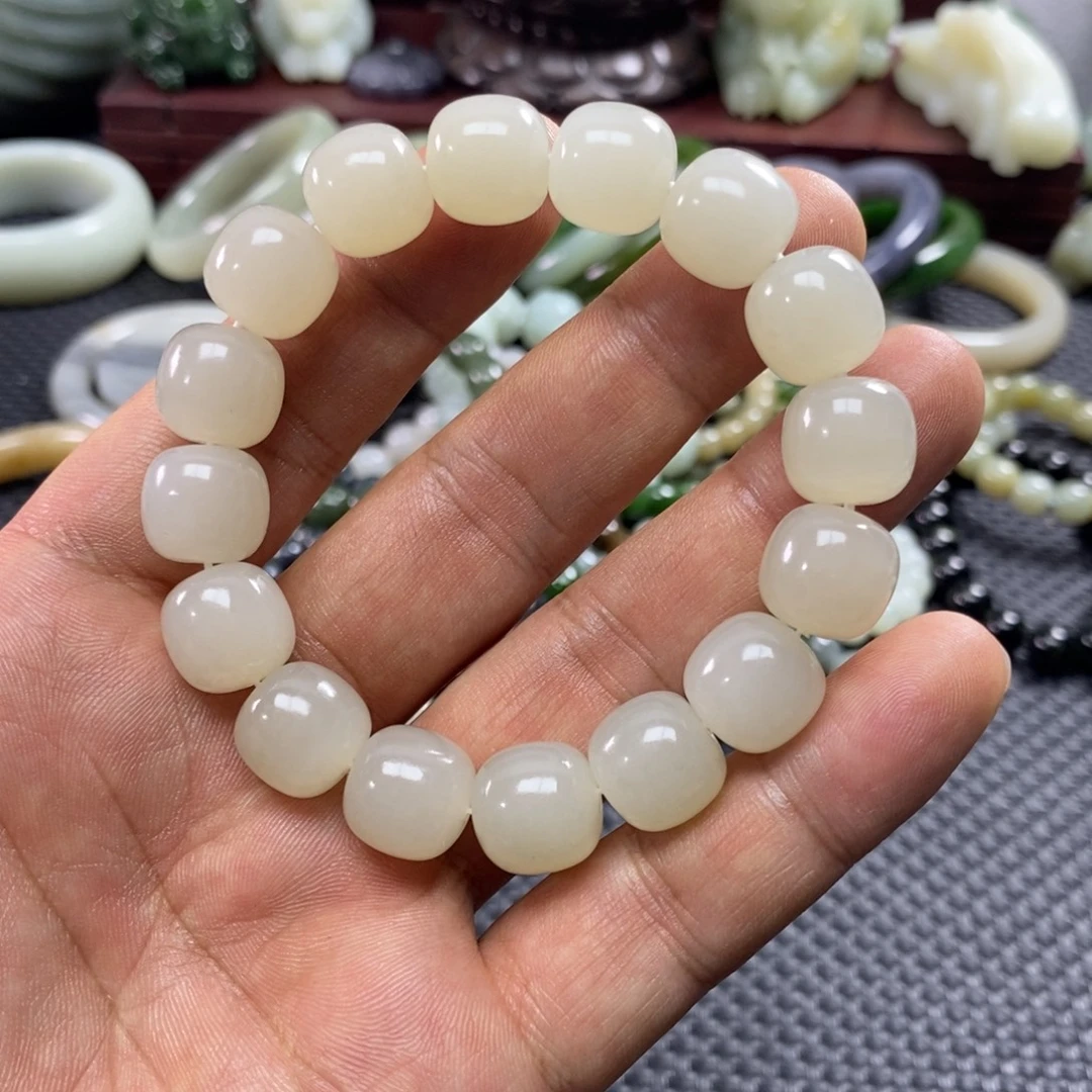 和田玉未镶嵌手链