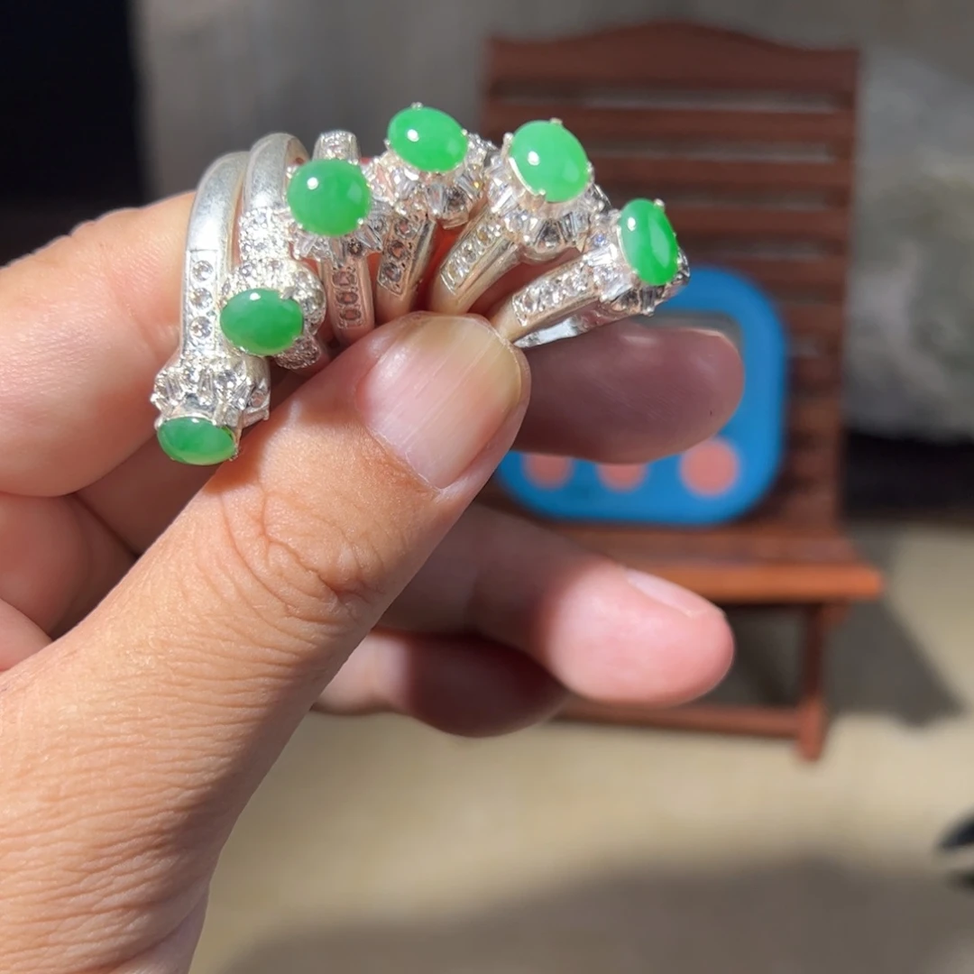 定制翡翠未镶嵌多样性发货拍一发一