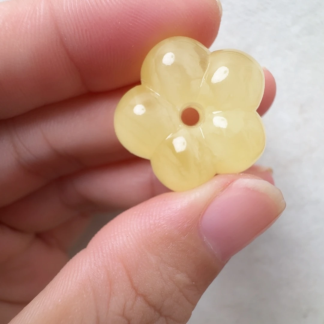 蜜蜡未镶嵌珠宝奇石超过七天不退不换