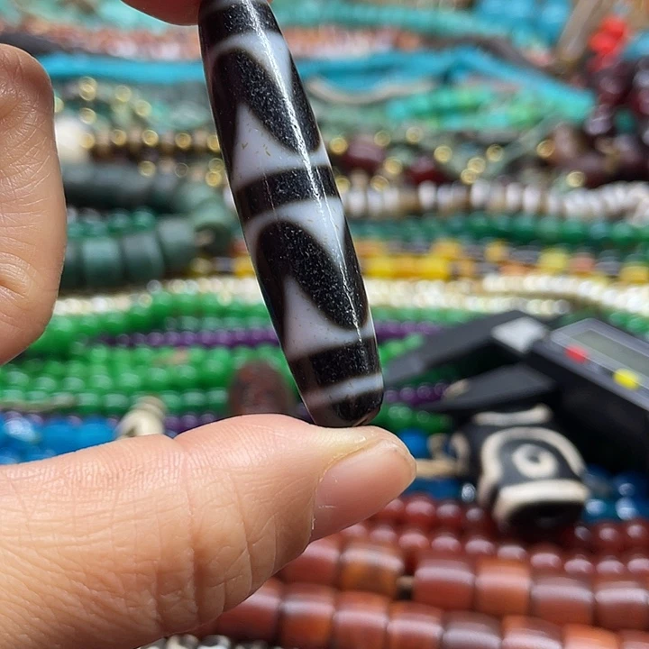 泉***水玛瑙/玉髓未镶嵌颈饰