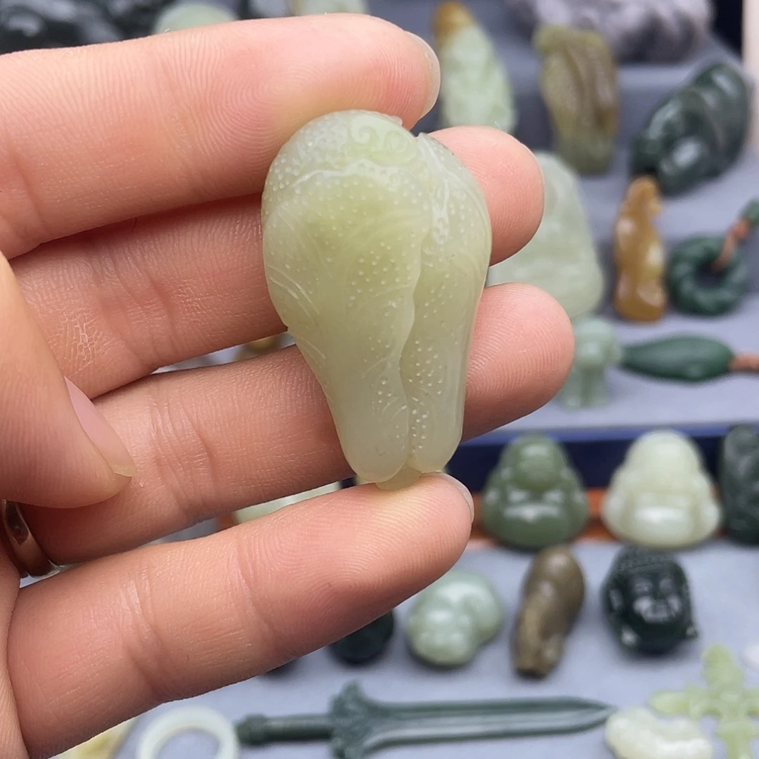 和田玉未镶嵌挂件