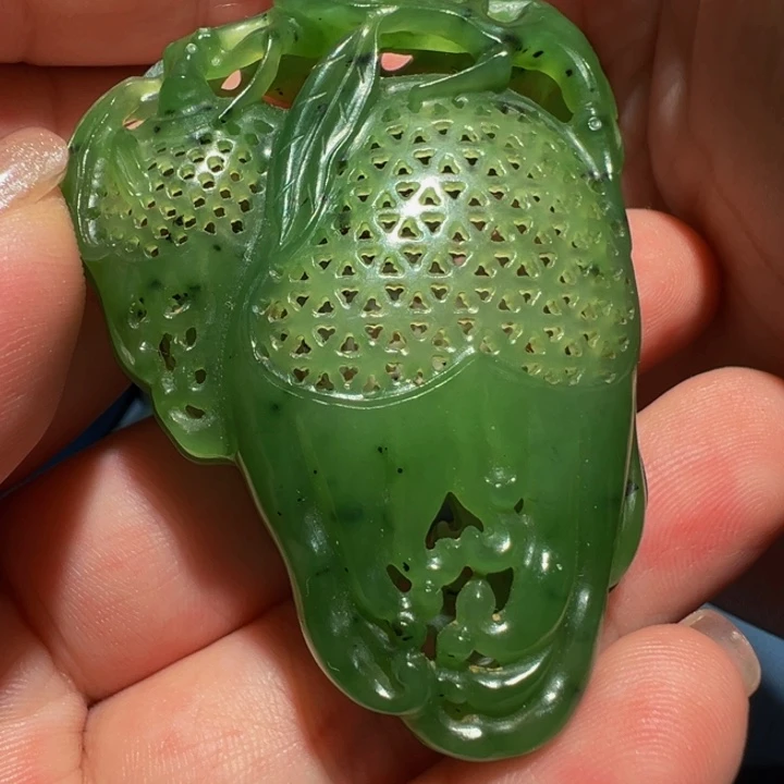 北***南和田玉未镶嵌颈饰