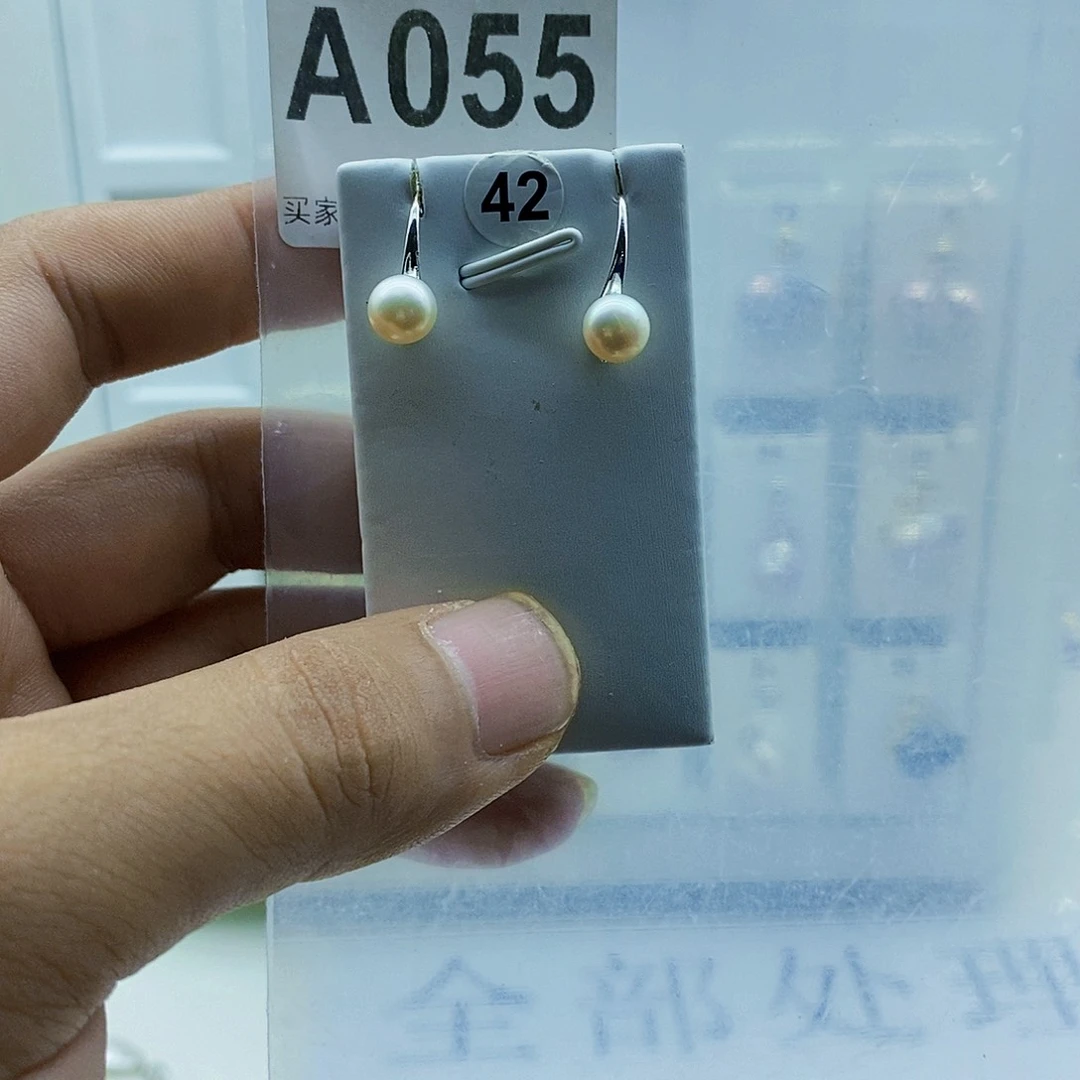 淡水珍珠颈饰合金