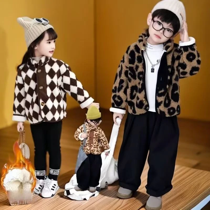 韩版冬季童装男女童豹纹洋气加绒秋冬小童保暖加厚时尚毛绒外套