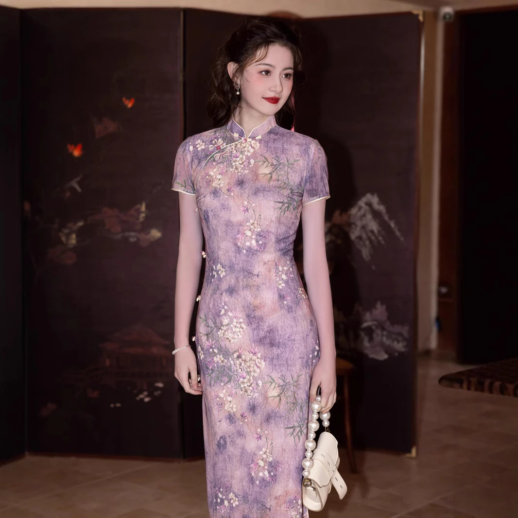 风吟紫语年轻款绝美紫色旗袍2025年春季新款新中式女日常可穿修身