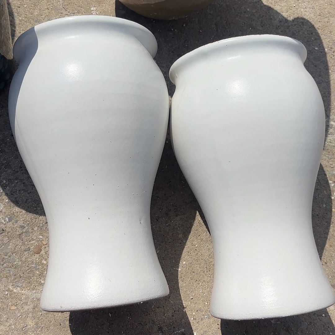 紫砂花盆白鱼尾两个口径15高度27