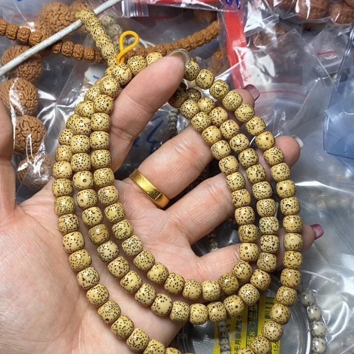 星月菩提手串黄98脖挂