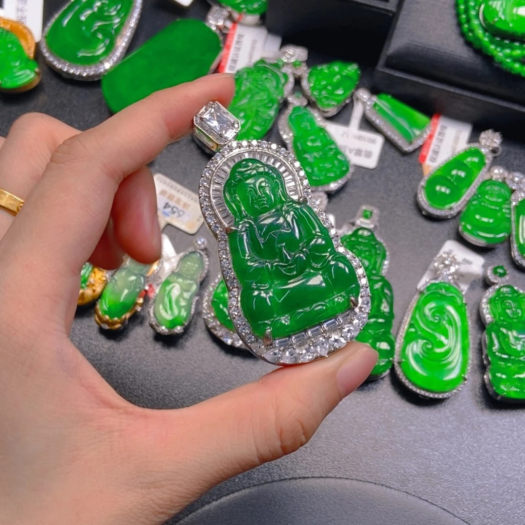 翡翠未镶嵌吊坠(不含链)