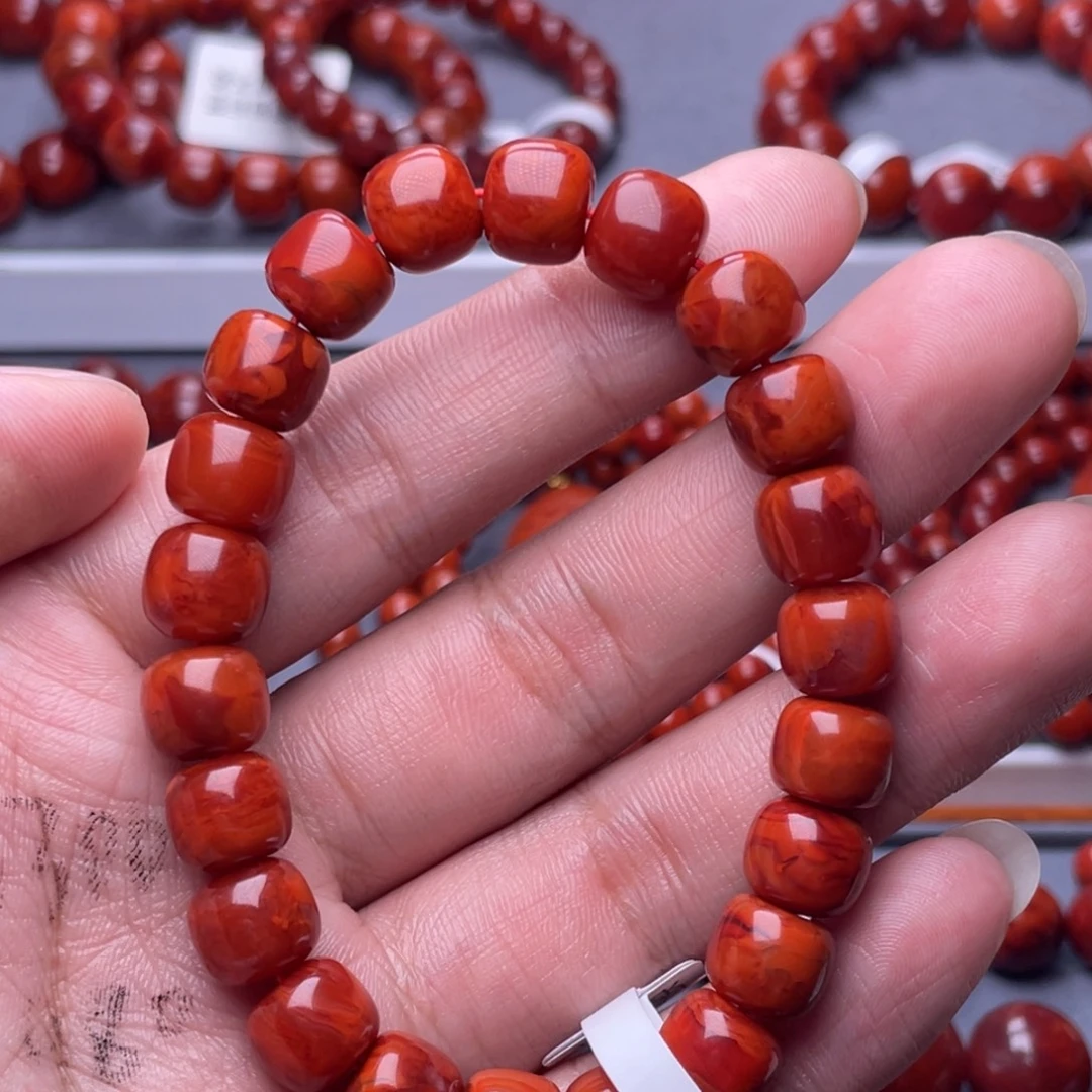 陈***人未镶嵌配珠南红玛瑙10.4mm瓦西柿子红火焰纹手串