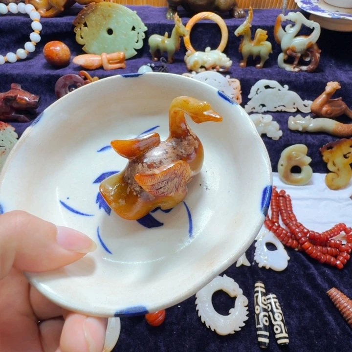 贤***人水牛剖层皮革瓷玉11111111111111