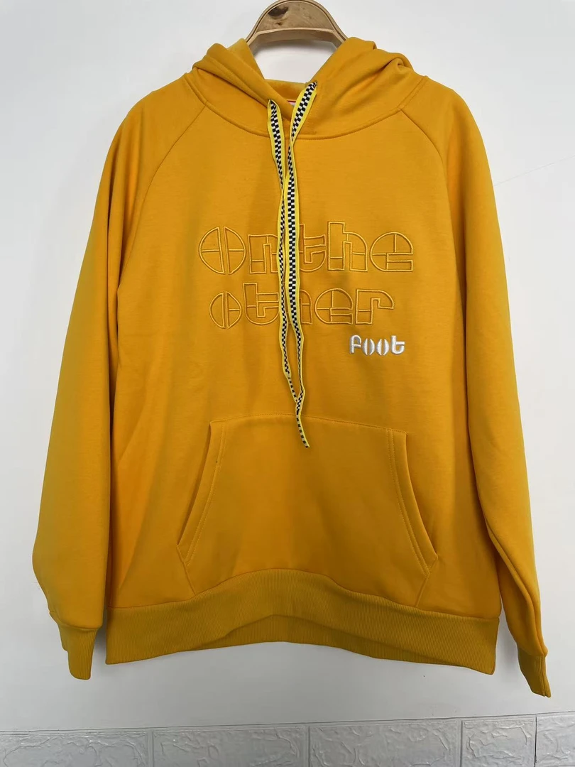 A477冬季字母绣花加绒连帽卫衣