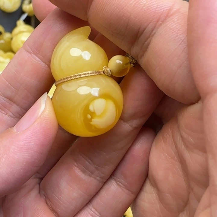 蜜蜡颈饰未镶嵌天然蜜蜡