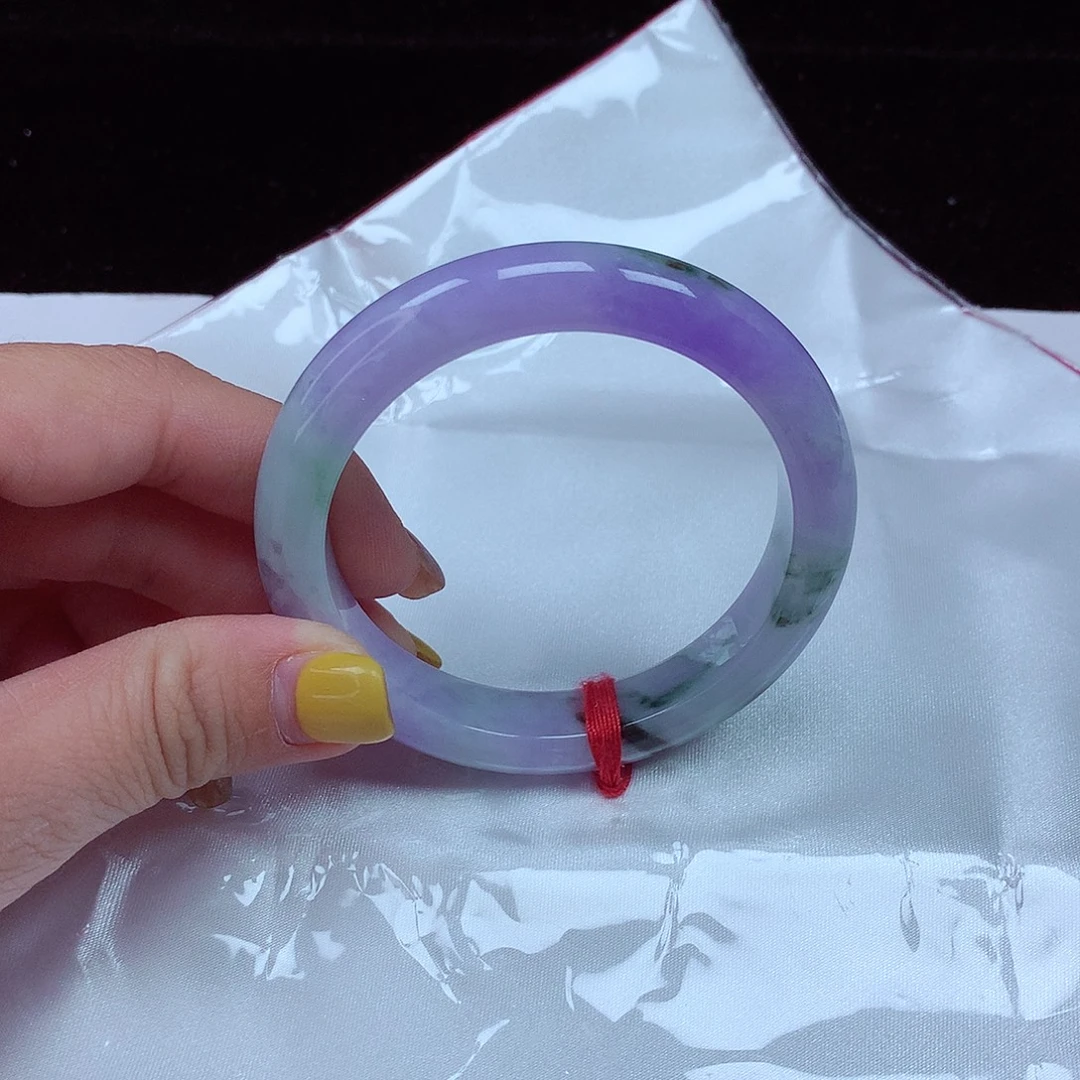 魚***魚翡翠未镶嵌手镯圈口55