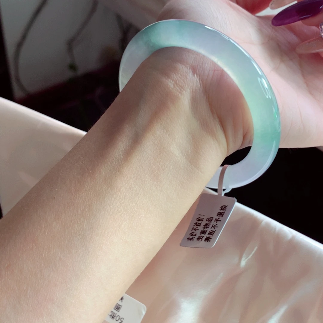 翡翠手镯未镶嵌53.8圆条 梦幻冰春彩荧光棒 灵