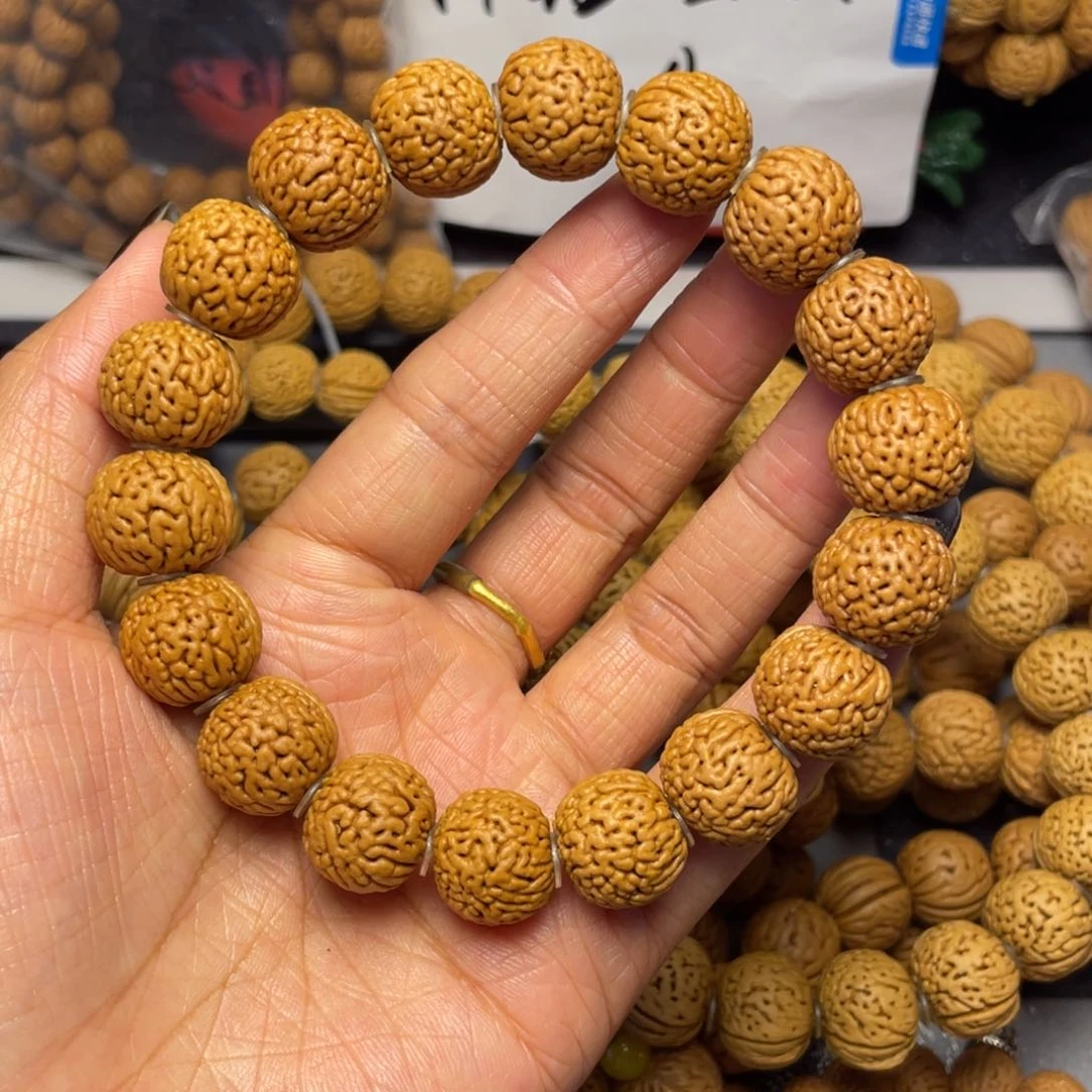 手串桃核朋****酒16.3金刚手串