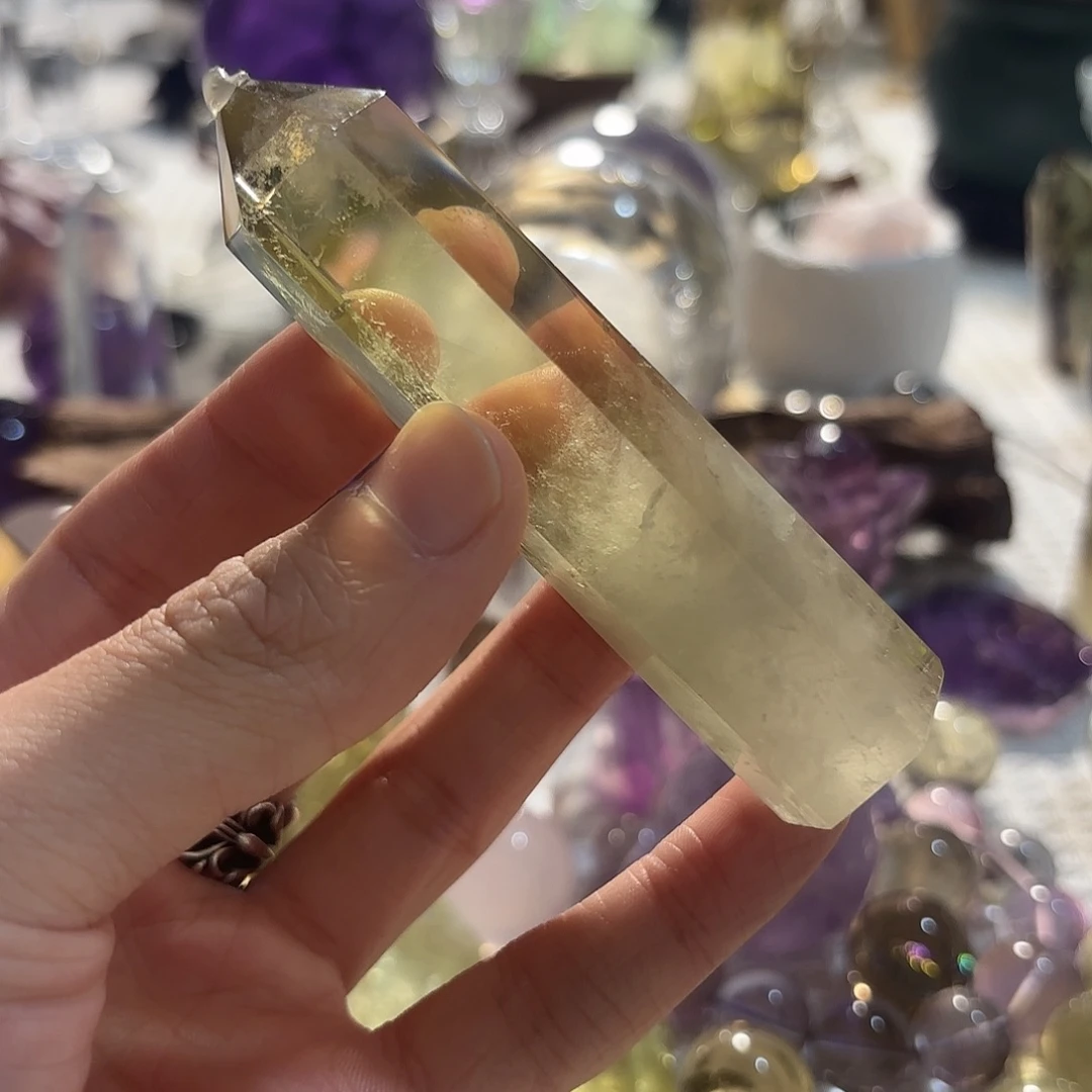 未镶嵌水晶珠宝半成品