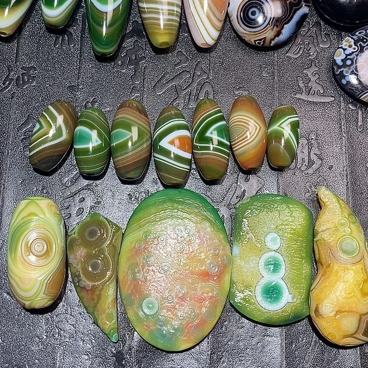 时***！玛瑙/玉髓合金颈饰