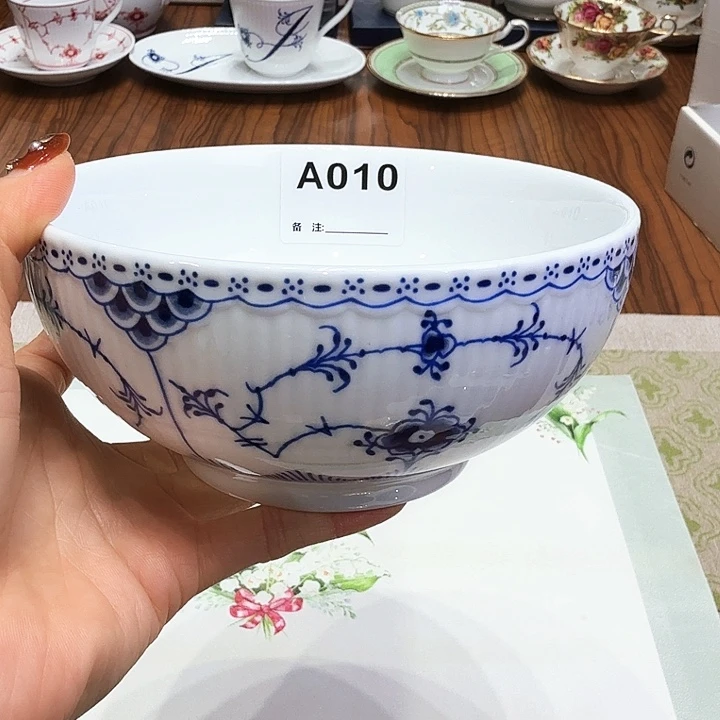 瓷片杯子杯子杯子杯子水杯杯子