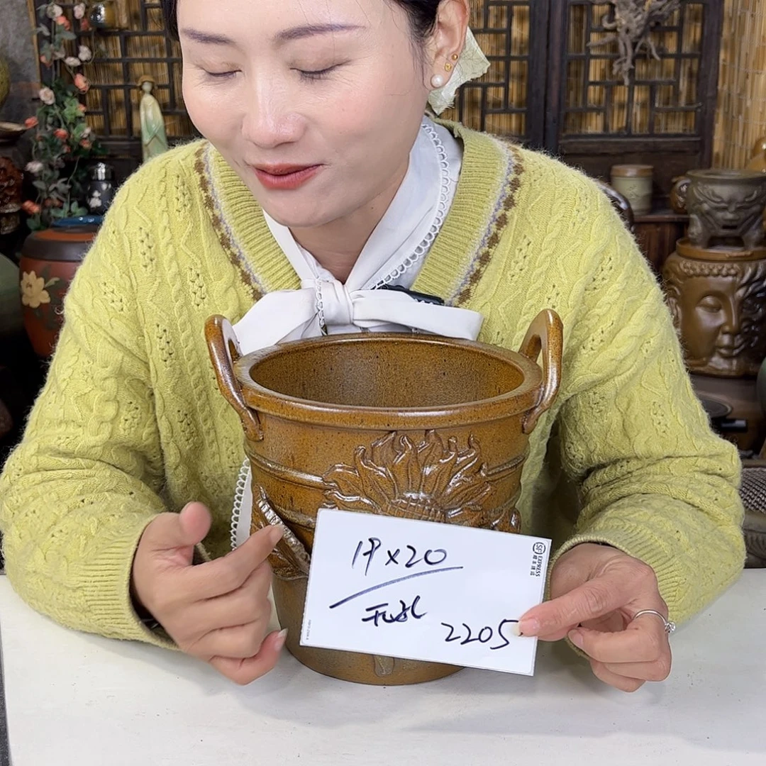 花盆紫砂我们的花盆