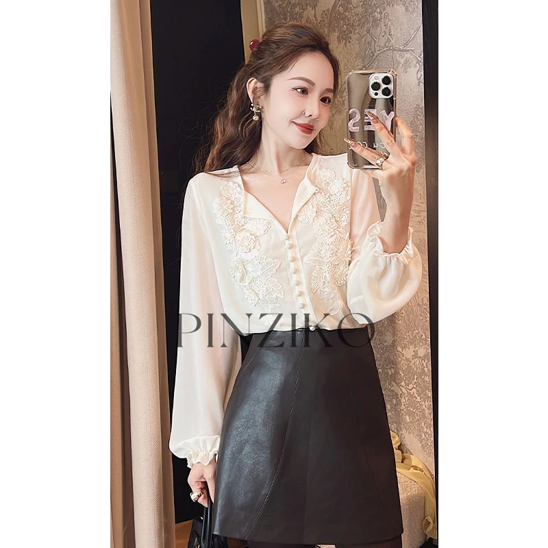 pinziko都市繁花~法式重工刺绣长袖小衫女百搭减龄圆领衬衣TJF292