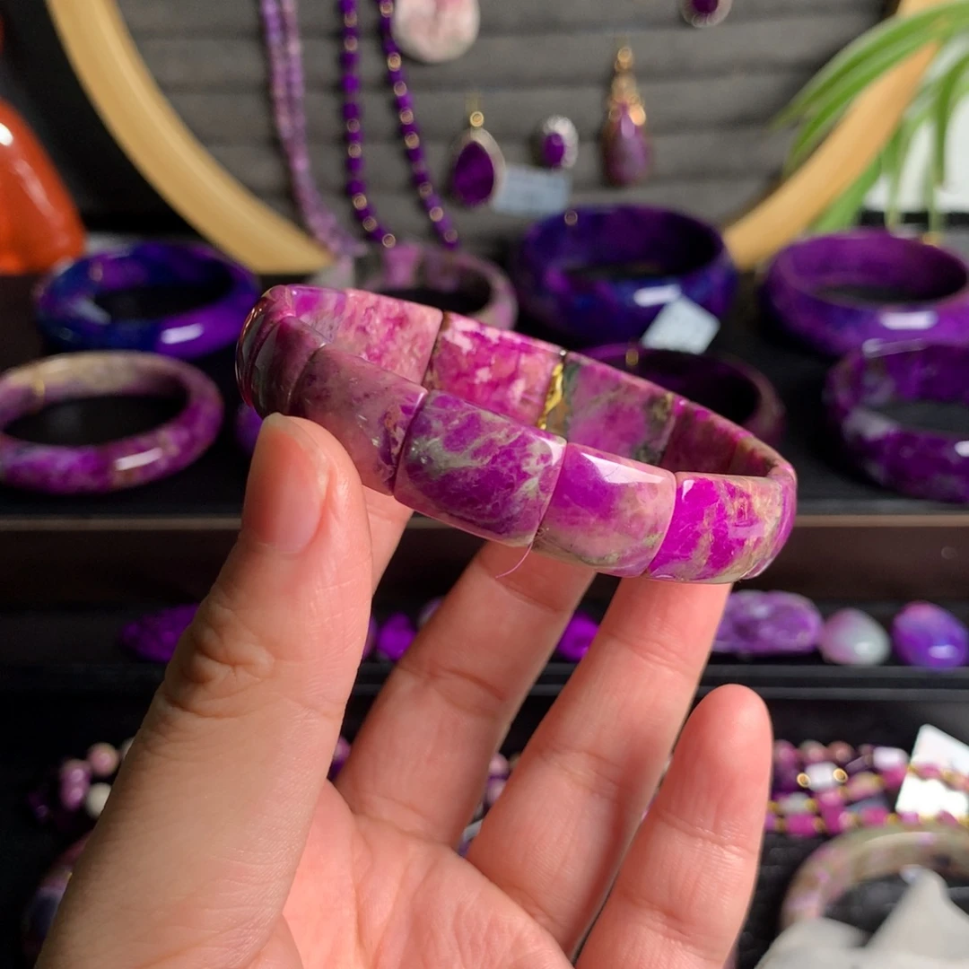 苏纪石（舒俱来）未镶嵌天然舒俱来