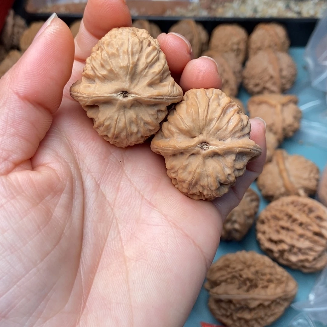 吊坠文玩核桃红方印18