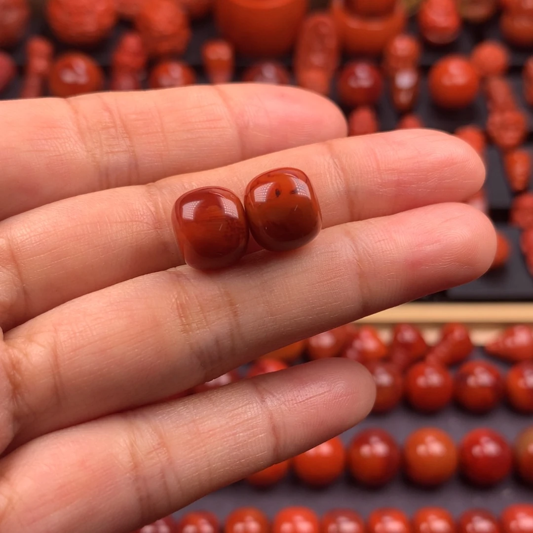 南红玛瑙老型对珠10.5mm未镶嵌