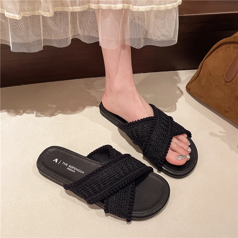 小众复古平底拖鞋女外穿2025年夏季新款海边度假沙