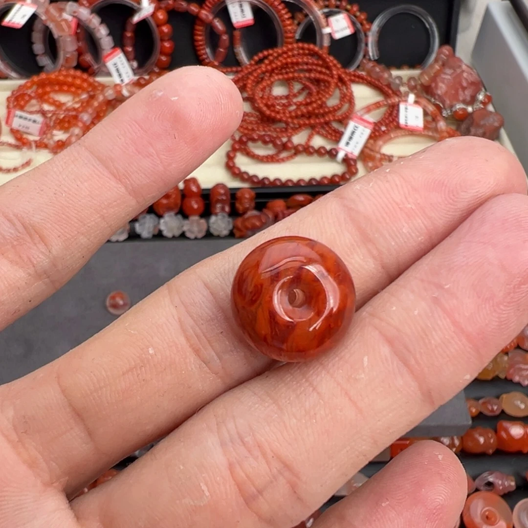 亮***晶南红玛瑙未镶嵌颈饰48