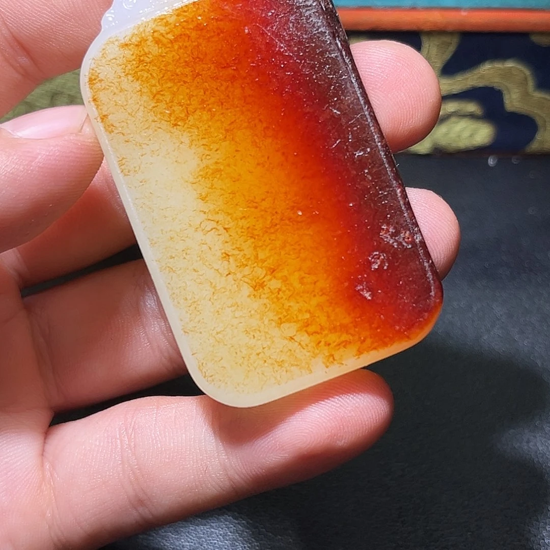 A***y和田玉未镶嵌颈饰CC