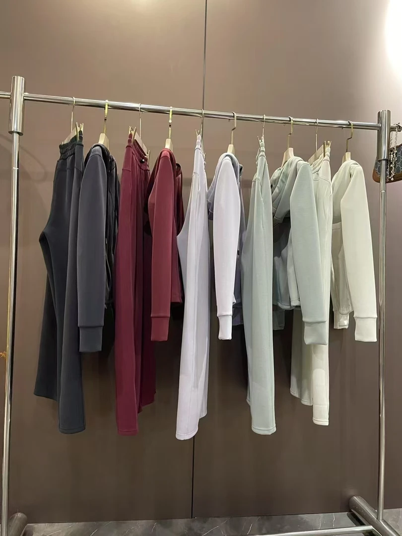 帽之都新款拉链砂洗【连帽外套】6106