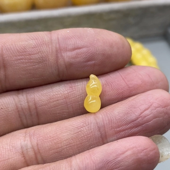 琥珀未镶嵌裸石葫芦