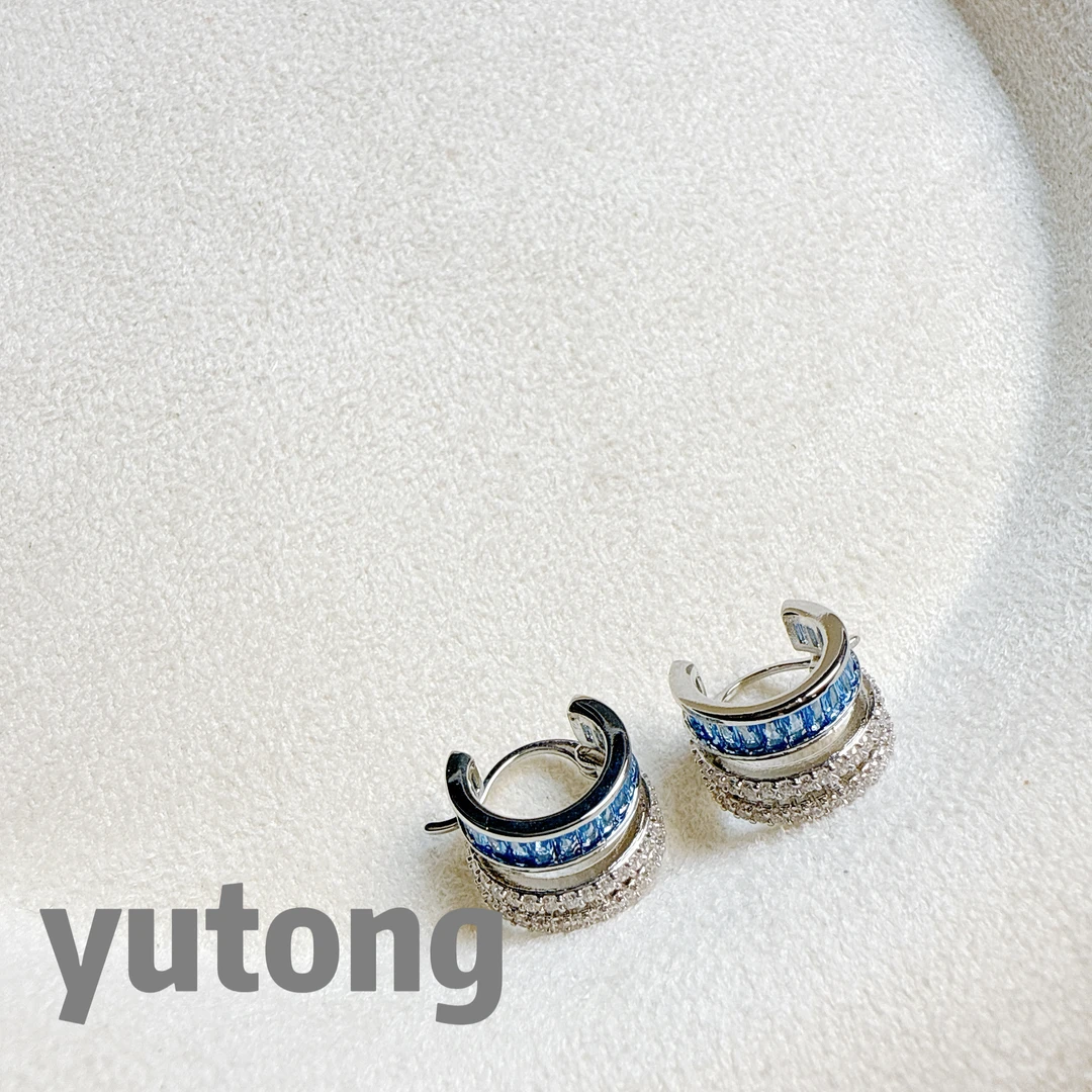 铜合金锆石耳饰 【雨桐轻奢饰品】设计款耳环YT03356