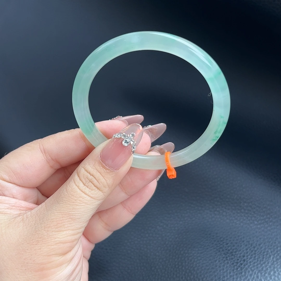 石英质玉未镶嵌手镯55.5