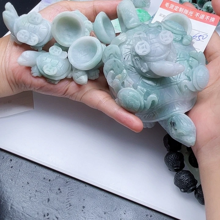 蓝***天定制翡翠未镶嵌翡翠